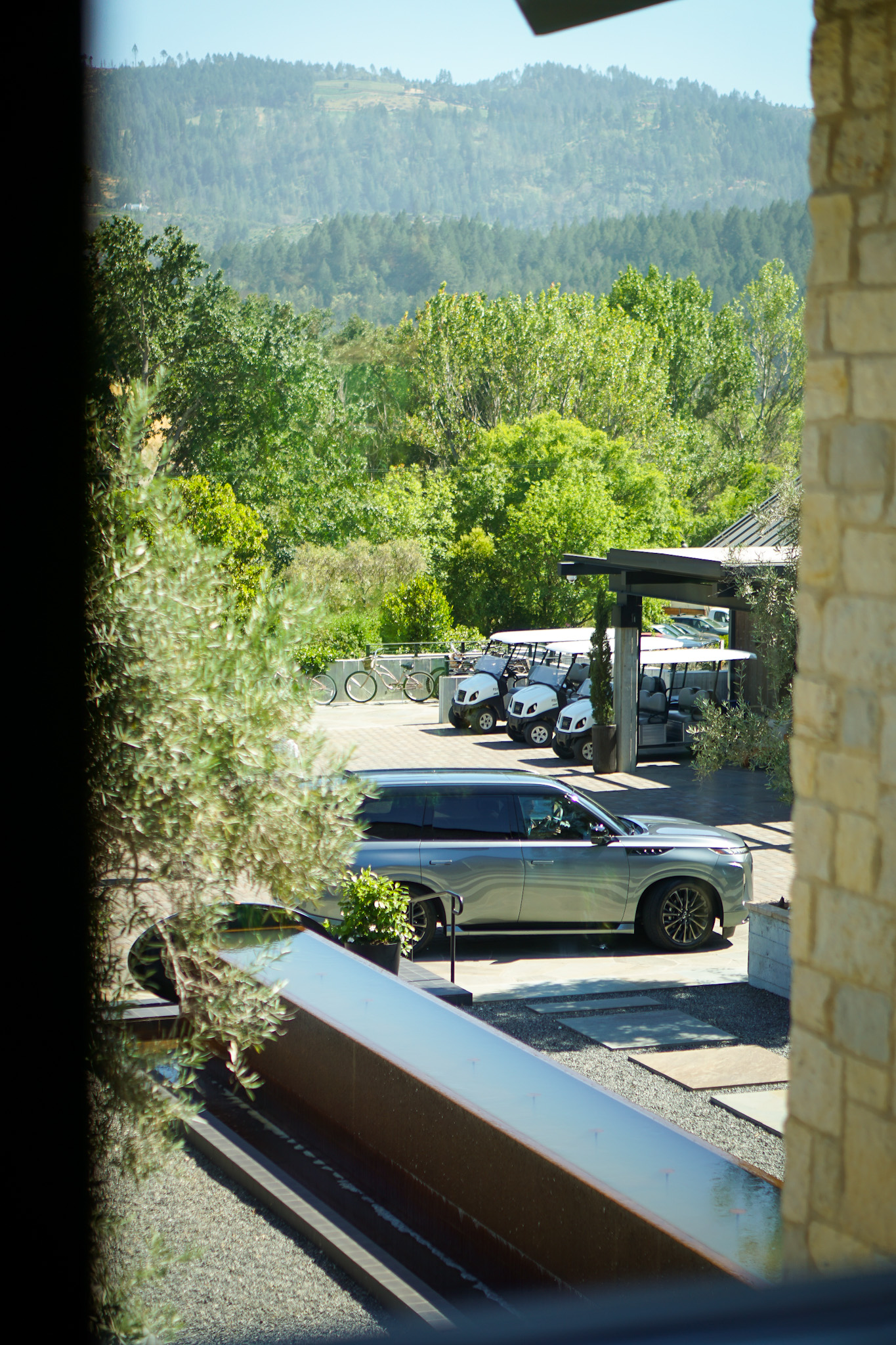 The 2025 INFINITI QX80 Debuts Luxurious Styling & Advanced Technology at The INFINITI QX80 Drive Experience in Napa Valley