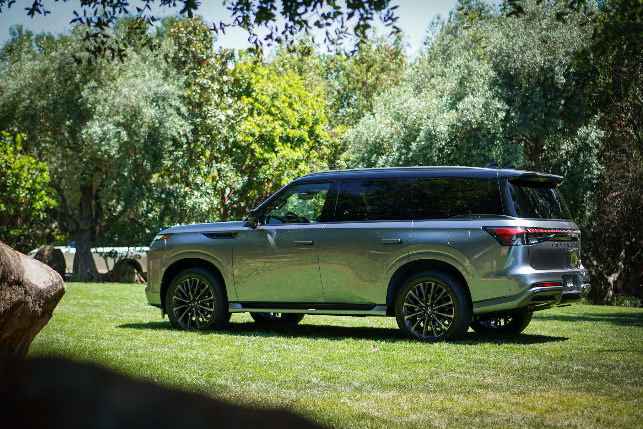 The 2025 INFINITI QX80 Debuts Luxurious Styling & Advanced Technology at The INFINITI QX80 Drive Experience in Napa Valley