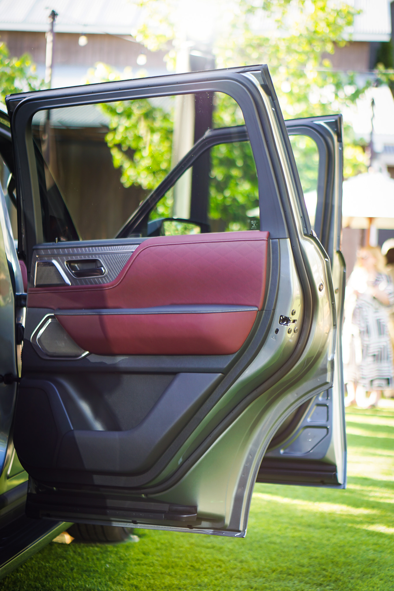 The 2025 INFINITI QX80 Debuts Luxurious Styling & Advanced Technology at The INFINITI QX80 Drive Experience in Napa Valley