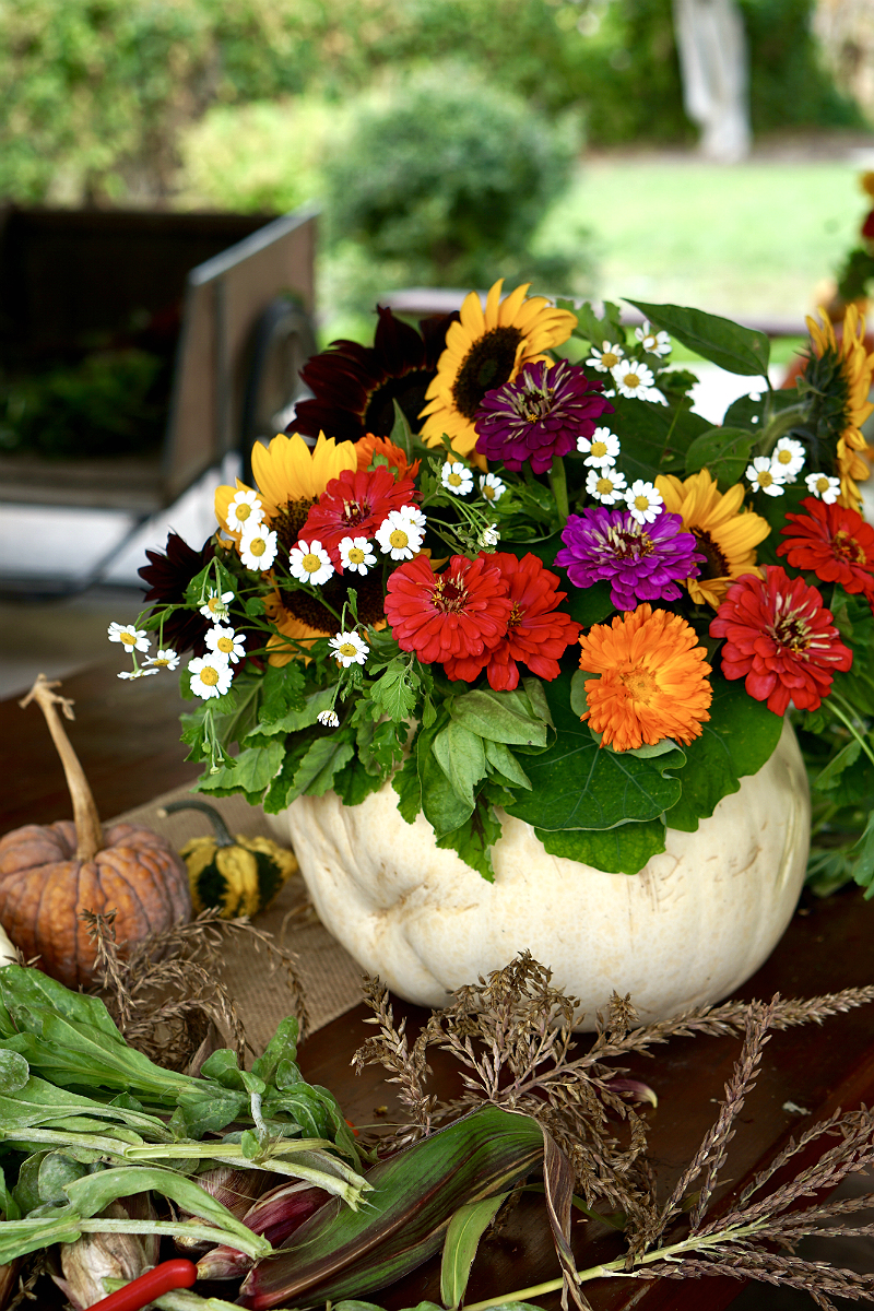 DIY Pumpkin Flower Centerpiece Tutorial