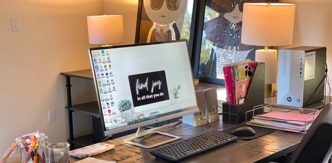 Easy Ways To Make a Pretty and Organized Home Office