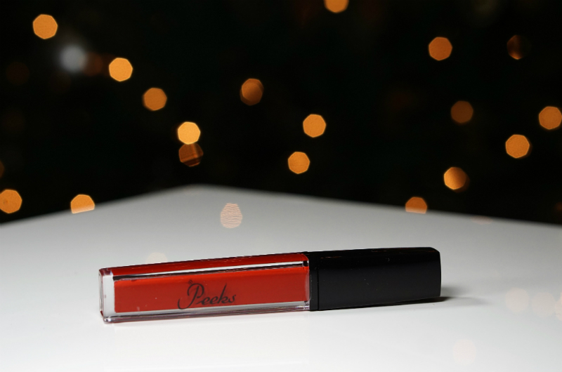 Fabulous Finds: 30 Holiday Gift Ideas for Beauty Lovers - Peeks