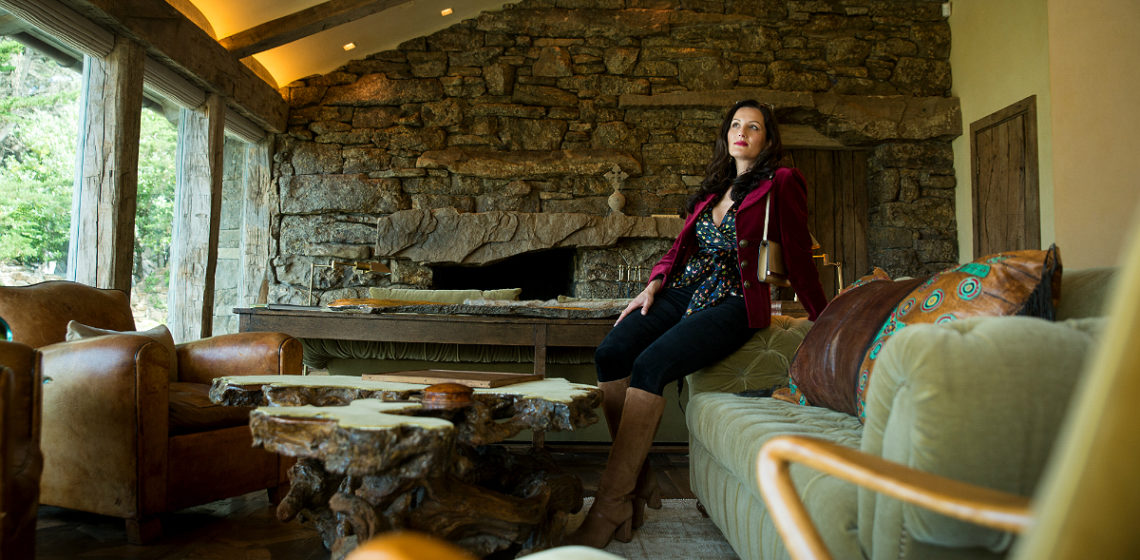 Fall Style Guide - A Modern Way To Wear The Glam 1970's Fashion Trend