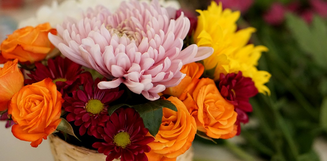 DIY Floral Arranging Workshop and Expert Tips from Quixotic Event Floral Design