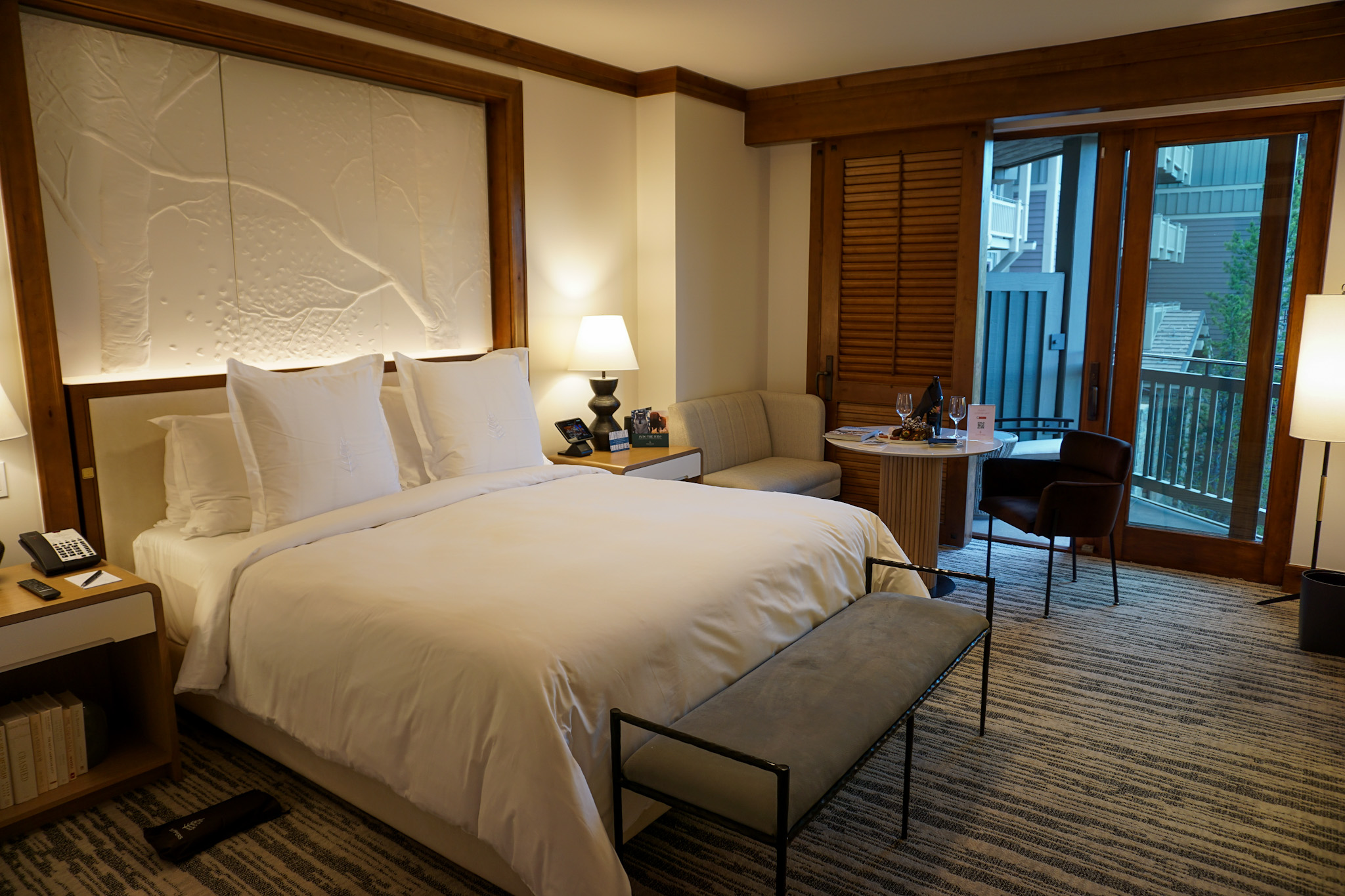 Jackson Hole Wyoming Travel Guide - The Ultimate Outdoor Adventure in the Old Wild West