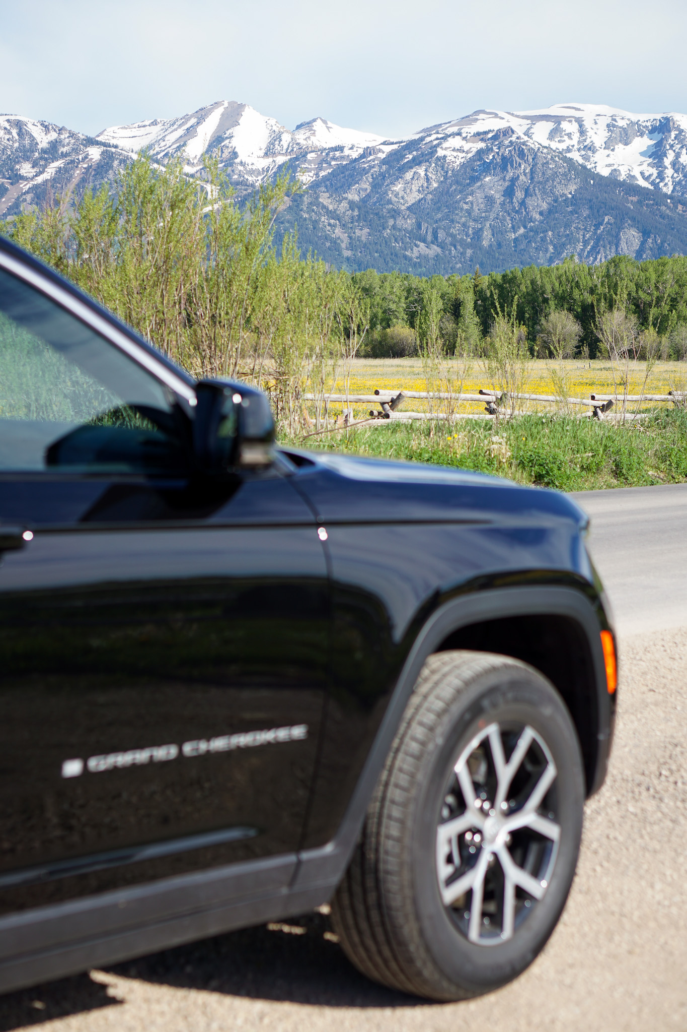 Jackson Hole Wyoming Travel Guide - The Ultimate Outdoor Adventure in the Old Wild West