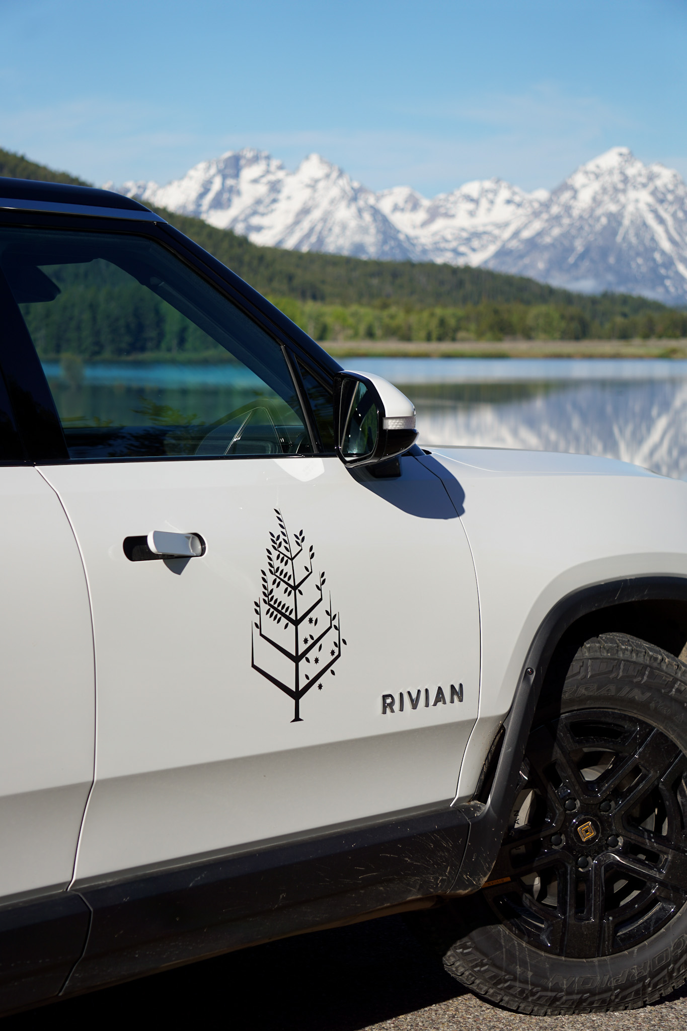 Jackson Hole Wyoming Travel Guide - The Ultimate Outdoor Adventure in the Old Wild West