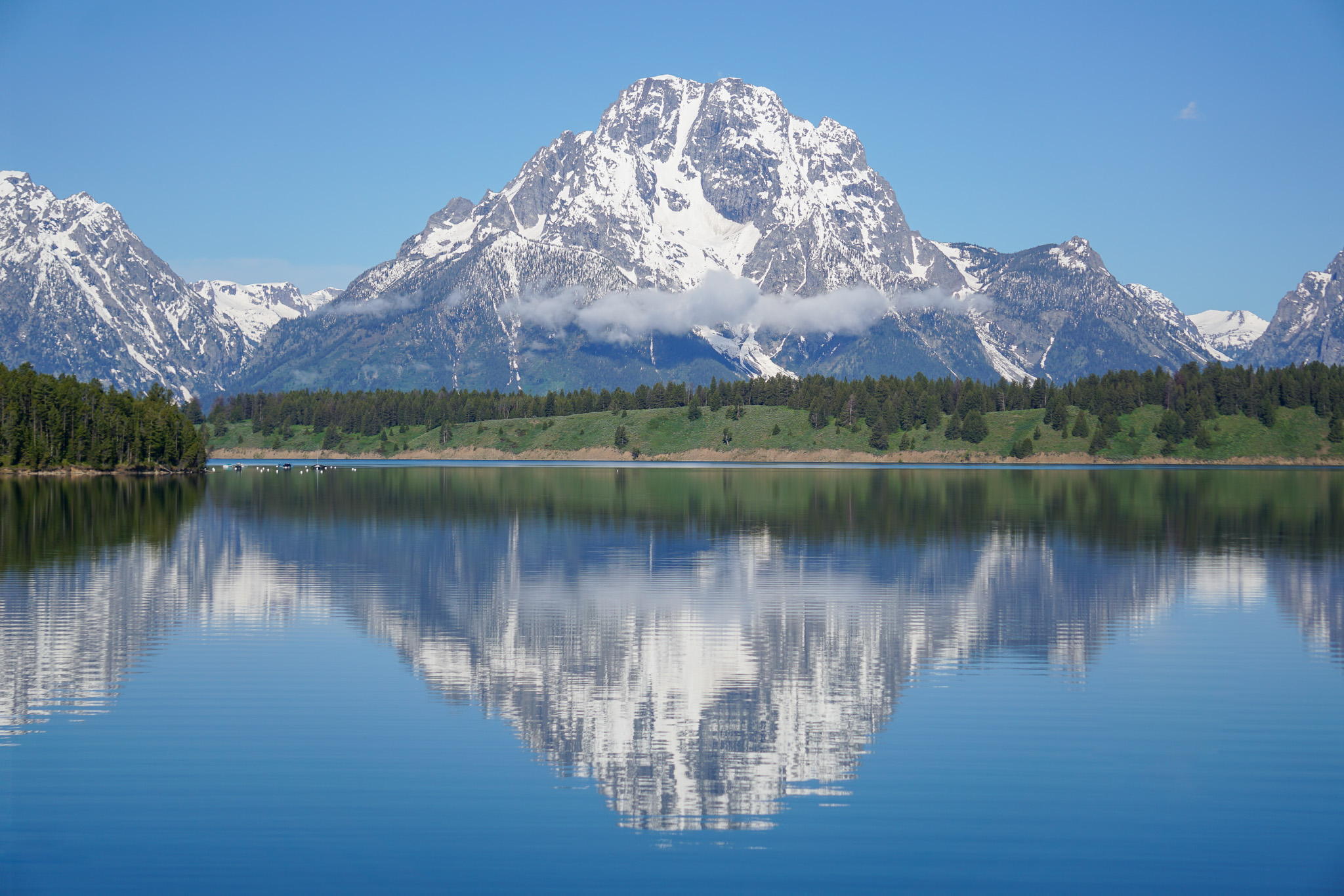 Jackson Hole Wyoming Travel Guide - The Ultimate Outdoor Adventure in the Old Wild West