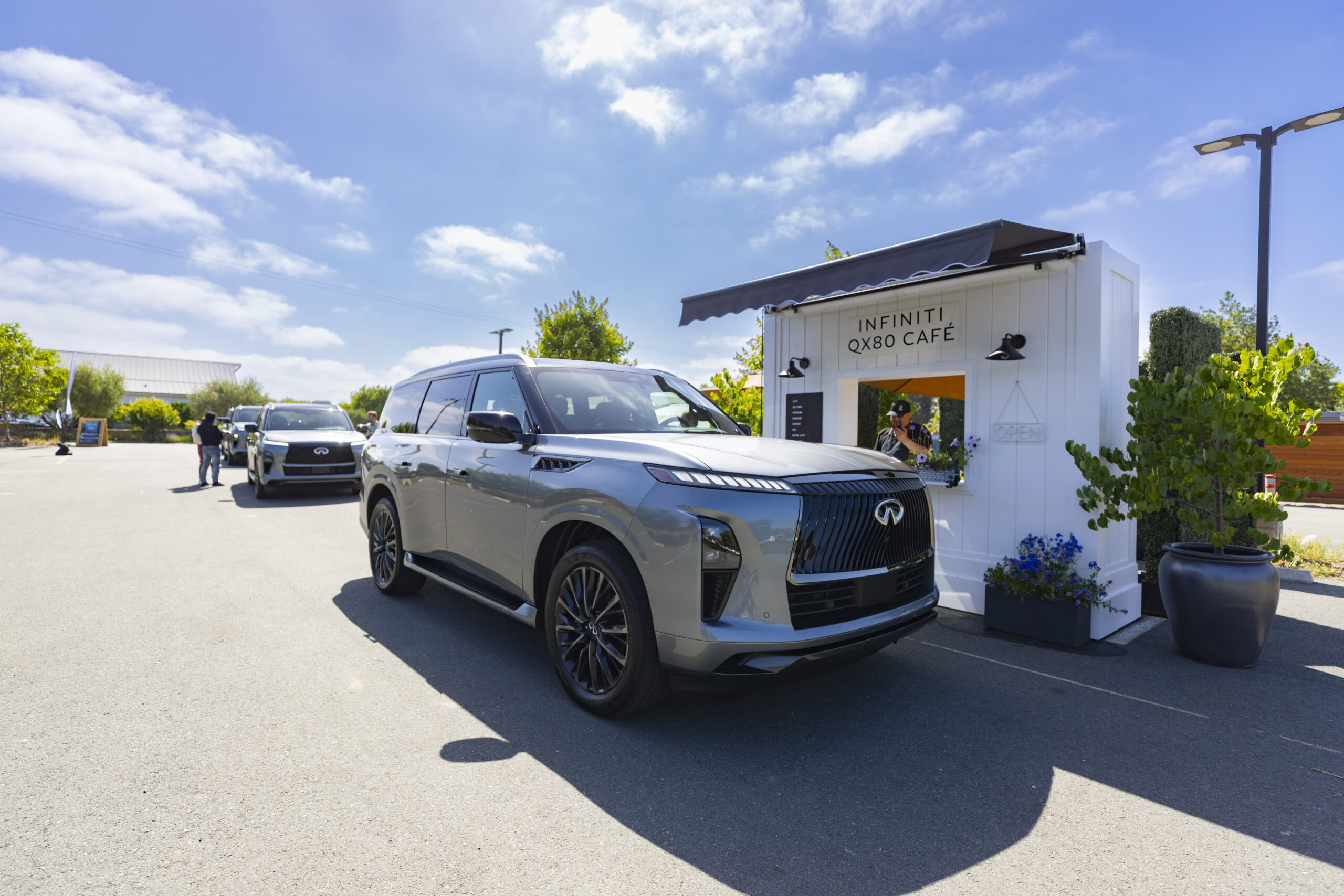 The 2025 INFINITI QX80 Debuts Luxurious Styling & Advanced Technology at The INFINITI QX80 Drive Experience in Napa Valley - Image courtesy of INFINITI Communications