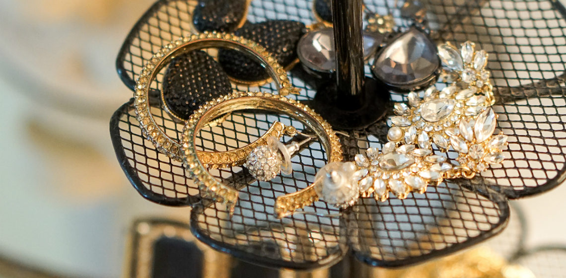 The Joyful Guide to Home Organizing - Pretty Ways to Organize Jewelry