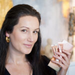 Bobbi Brown Shares Her Pro Makeup Tips for Women Over 30 Pro Makeup Tips for Women Over 30 from Beauty Industry Leader Bobbi Brown