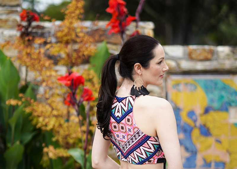 Summer Style Guide: 3 Fun Ways To Style Tropical Prints and Trendy Accessories