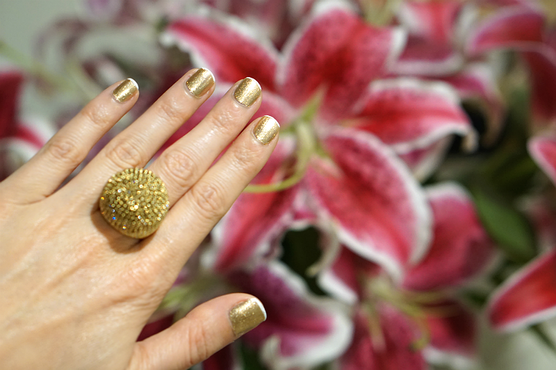 Beauty Tutorial: DIY Modern Glam Gold French Manicure